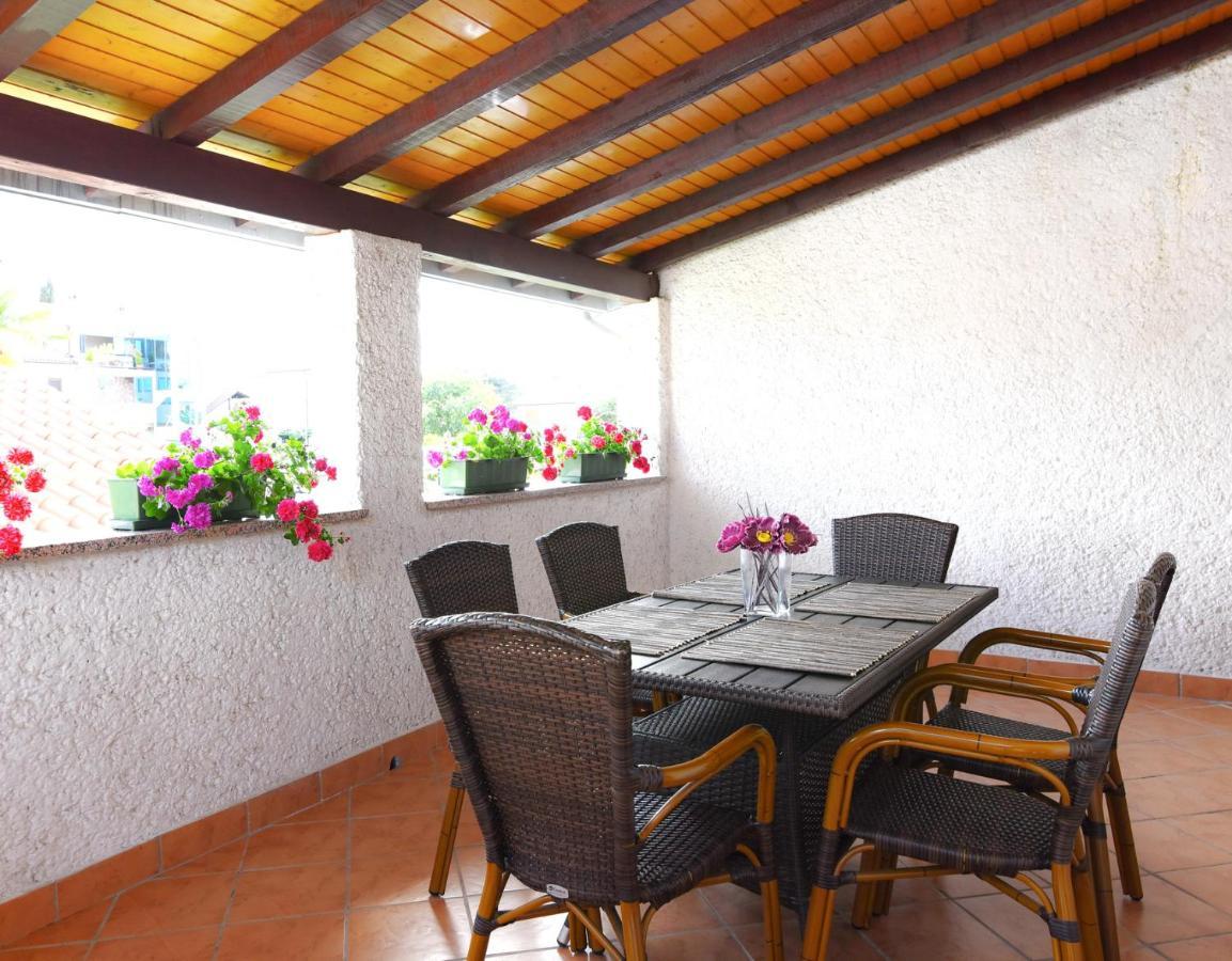 Away From 2 Apartment Porec